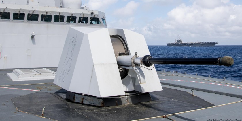 Oto-Melara-76SR-gun-029